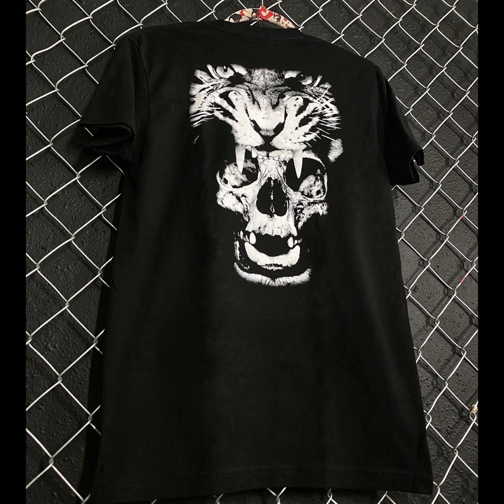 Drive Clothing - Savage T shirt